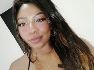 Kaila_Rey webcam girl as a performer. Gallery photo 2.