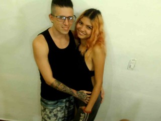 gunsnroses webcam girl as a performer. Gallery photo 1.