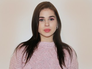 MonikaBaby webcam girl as a performer. Gallery photo 1.