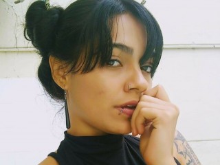 alice_feet webcam girl as a performer. Gallery photo 1.