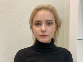 DolceJ webcam girl as a performer. Gallery photo 1.