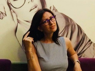 TheLadyClaudia webcam girl as a performer. Gallery photo 5.