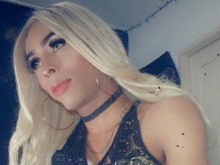 Angelica_DirtyHot