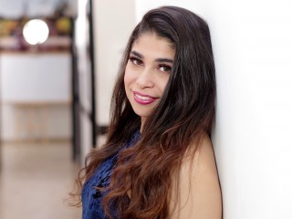 DannaMusk webcam girl as a performer. Gallery photo 1.