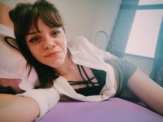 JEMMAH webcam girl as a performer. Gallery photo 1.