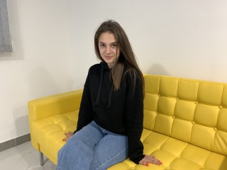 AriaBrierly webcam girl as a performer. Gallery photo 1.