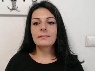 DeanneHill webcam girl as a performer. Gallery photo 3.