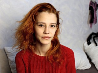 LissaDysoln webcam girl as a performer. Gallery photo 1.