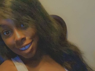 KrystalDavisxoxo webcam girl as a performer. Gallery photo 1.