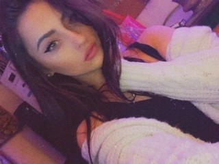 88Naomi88 webcam girl as a performer. Gallery photo 1.