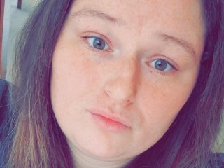 Rose2596 webcam girl as a performer. Gallery photo 1.