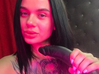 TiffanyFlynn webcam girl as a performer. Gallery photo 5.