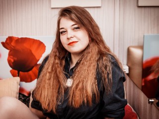 AngelUSunrise webcam girl as a performer. Gallery photo 2.