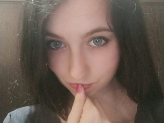 DanaRockqueen webcam girl as a performer. Gallery photo 2.