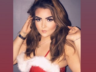 CrystalXoX19 webcam girl as a performer. Gallery photo 2.