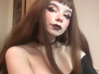 MinaSanna webcam girl as a performer. Gallery photo 6.