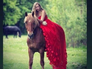 ChelseeBanks webcam girl as a performer. Gallery photo 2.