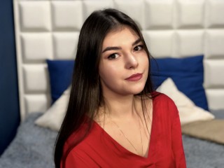 MonicaMoreno webcam girl as a performer. Gallery photo 3.