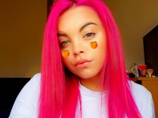 Mariesxox webcam girl as a performer. Gallery photo 1.