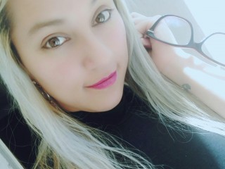 RADEOSEXX webcam girl as a performer. Gallery photo 3.