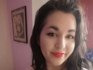 Kristina_Cosmic webcam girl as a performer. Gallery photo 1.