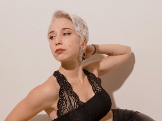 AlexStevens webcam girl as a performer. Gallery photo 3.