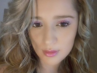 MadisonJonnes webcam girl as a performer. Gallery photo 1.