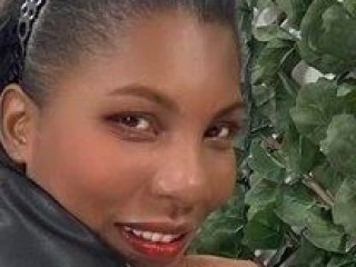 DenissLove webcam girl as a performer. Gallery photo 3.