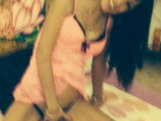 Shonna30 webcam girl as a performer. Gallery photo 2.