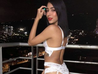 Kim_Brow webcam girl as a performer. Gallery photo 3.