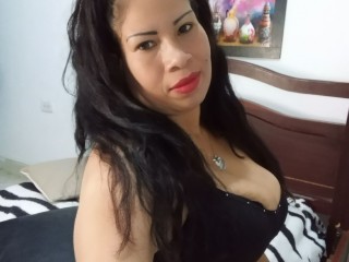 ElizabetMore webcam girl as a performer. Gallery photo 6.