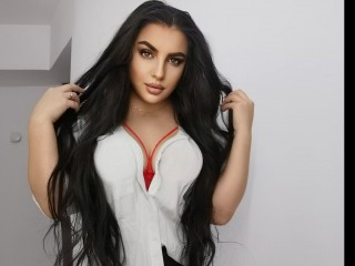 DariaRay webcam girl as a performer. Gallery photo 1.