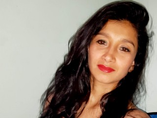 AngelToqui webcam girl as a performer. Gallery photo 1.