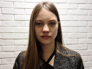 EvaRedshaw webcam girl as a performer. Gallery photo 1.