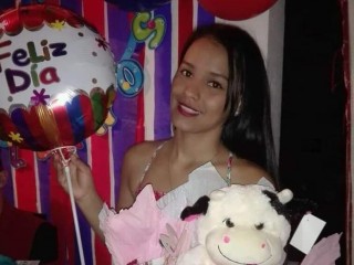 MariieFontaine webcam girl as a performer. Gallery photo 1.