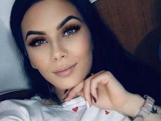 HelenRos webcam girl as a performer. Gallery photo 2.