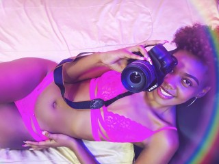 SalomeMiss webcam girl as a performer. Gallery photo 4.