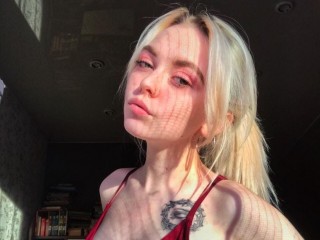 Emillybabe