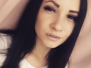 Mila_Harp