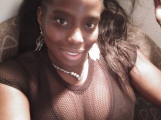 Empressxxxx webcam girl as a performer. Gallery photo 2.