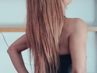 nolacross webcam girl as a performer. Gallery photo 2.