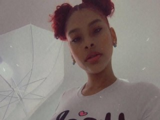 Sexy_Kary webcam girl as a performer. Gallery photo 8.