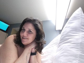 Damndirtydeed webcam girl as a performer. Gallery photo 3.