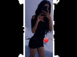 littleeBrunette webcam girl as a performer. Gallery photo 1.