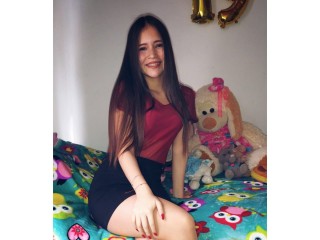 leyna_miller webcam girl as a performer. Gallery photo 2.