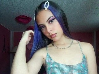 Isabella_Torrez webcam girl as a performer. Gallery photo 7.