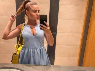 Loren_Sia webcam girl as a performer. Gallery photo 7.