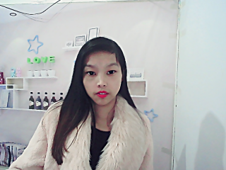 Selina99 webcam girl as a performer. Gallery photo 4.