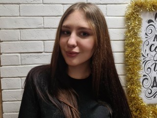 BrendaAce webcam girl as a performer. Gallery photo 1.