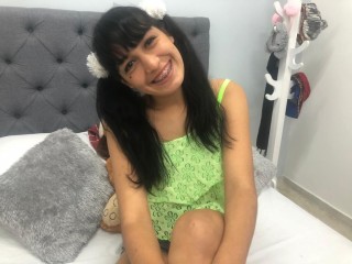 VanesaFoster webcam girl as a performer. Gallery photo 2.